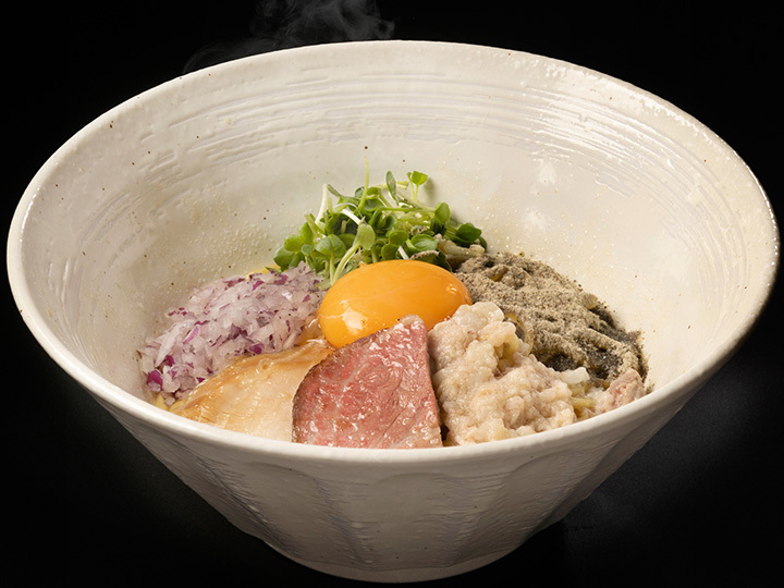 麺屋 彩音 ~sign~のまぜそばをネット通販で | 宅麺.com